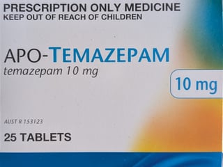 Restoril (Temazepam) 7.5mg capsule — foto del medicamento